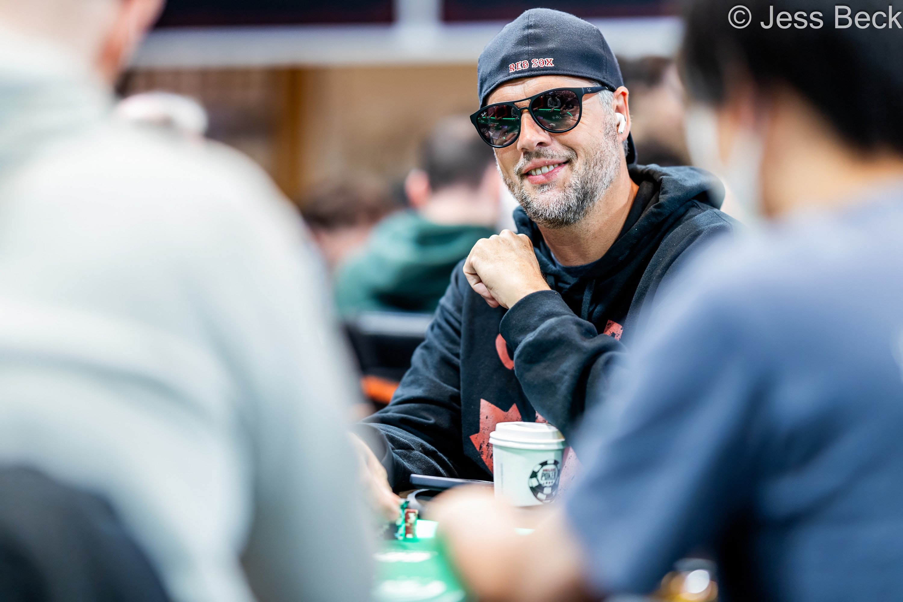 Brad Booth 时隔十余年重返WSOP主赛事：重生之路与现实考量 - EVO真人平台