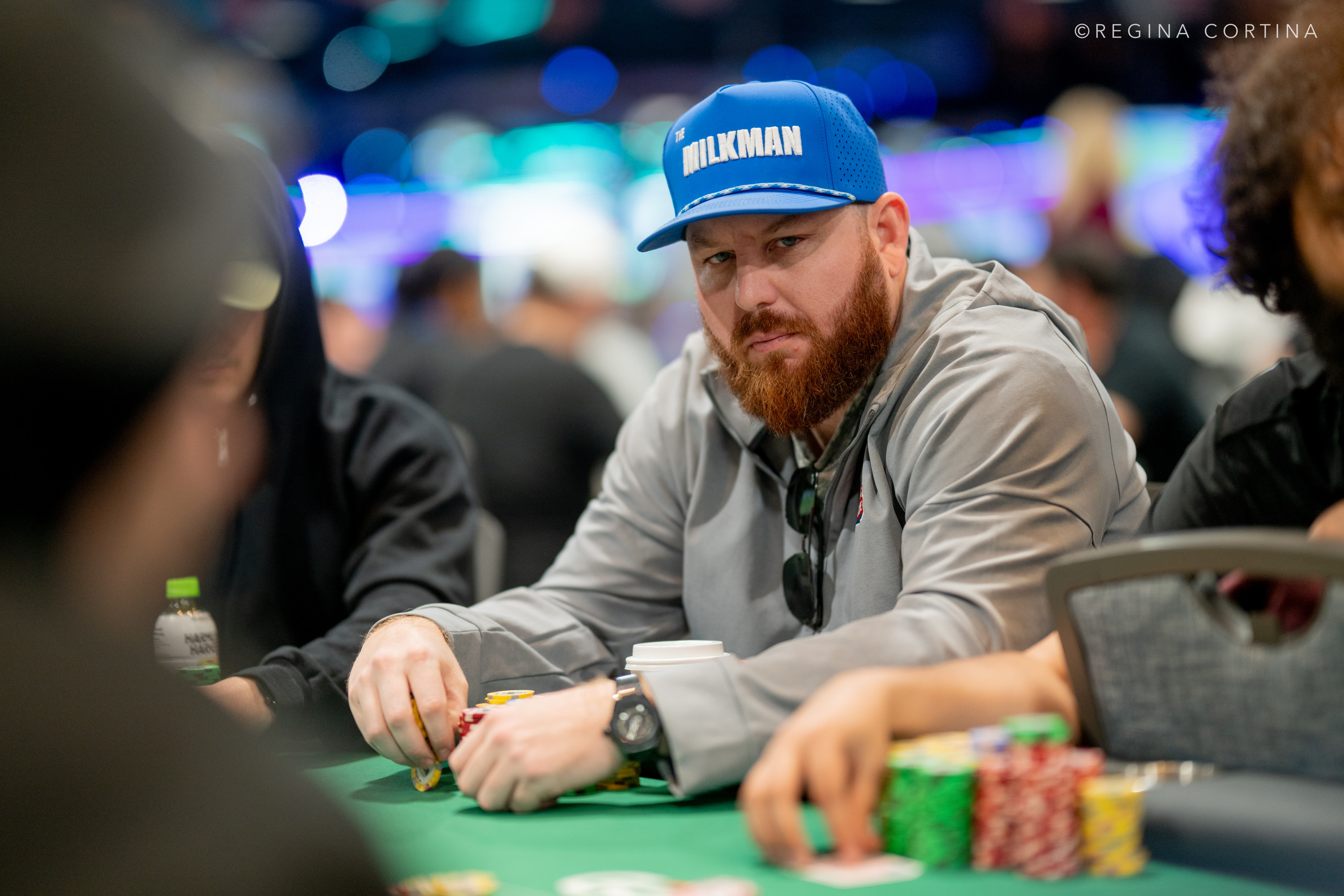 从挤奶工到扑克桌：昔日牛仔「牛奶人」再战WSOP主赛事 - EVO真人平台
